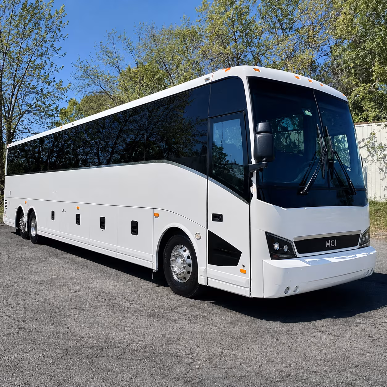 airport shuttle buses to and from northwest arkansas national airport xna